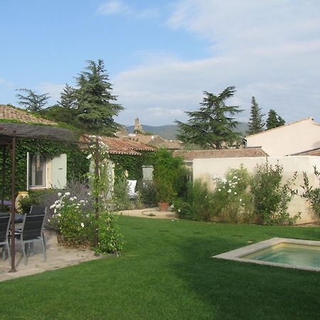 Le Chat Sur Le Toit Lourmarin Eksteriør billede